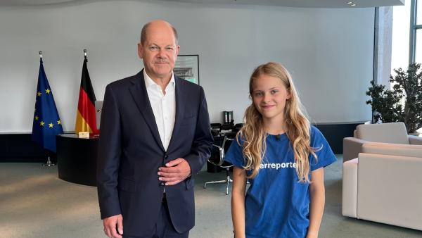 Weltkindertag - "logo!"-Kinderreporterin Polina spricht mit Bundeskanzler Olaf Scholz | Rechte: ZDF/Fränzi Meyer, Honorarfrei - nur für diese Sendung inkl. SocialMedia bei Nennung ZDF und Fränzi Meyer.