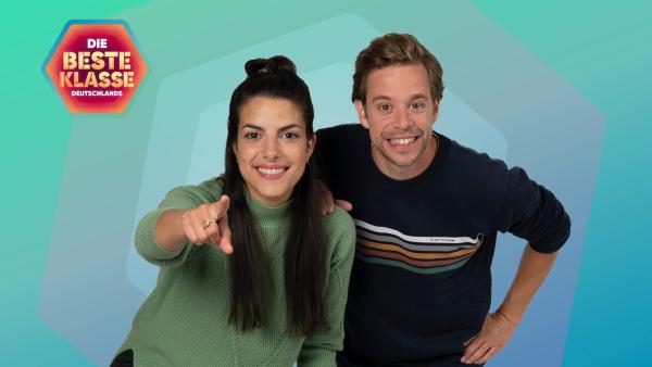 Clarissa und Tobi moderieren „Die beste Klasse Deutschlands“ 2021.